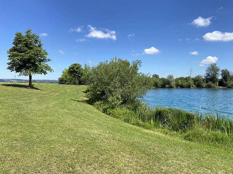 Der Badesee Bibione in Oberndorf am Lech in Bayern