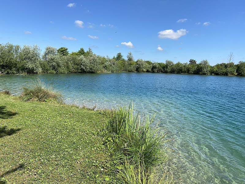 Der Badesee Bibione in Oberndorf am Lech in Bayern