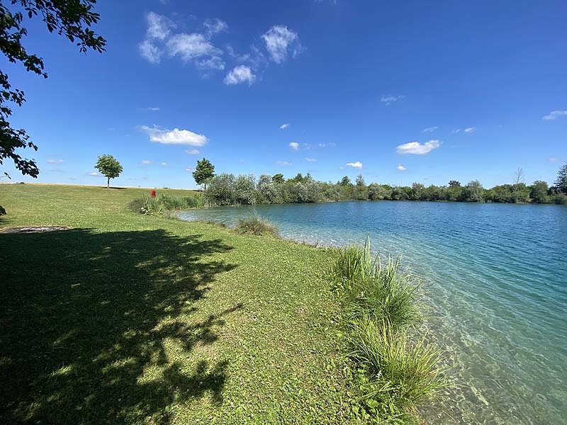 Der Badesee Bibione in Oberndorf am Lech in Bayern