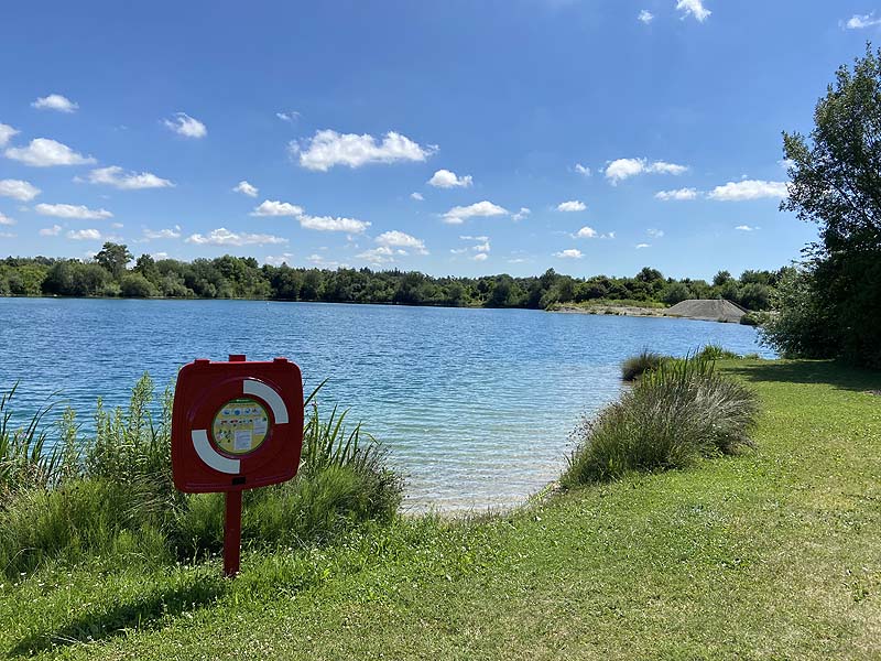 Der Badesee Bibione in Oberndorf am Lech in Bayern