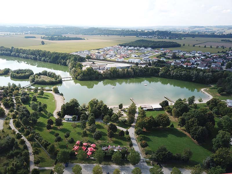 Luftaufnahme, Luftbild vom Badesee Pocking