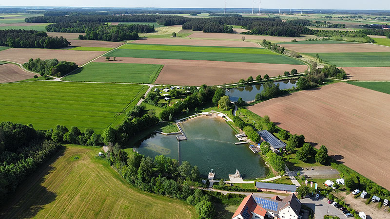Luftaufnahme, Luftbild vom Naturfreibad Weißbachmühle in Merkendorf