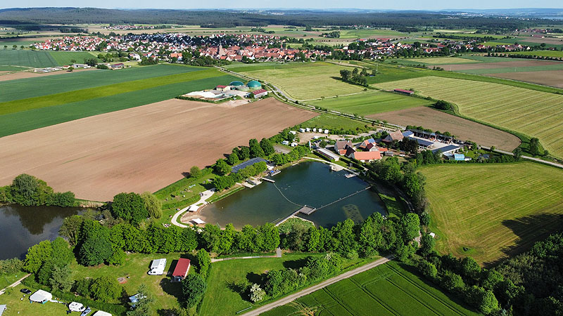 Luftaufnahme, Luftbild vom Naturfreibad Weißbachmühle in Merkendorf