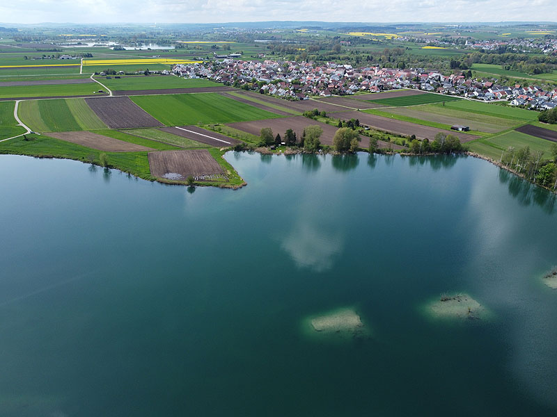 Luftaufnahme, Luftbild vom Ersinger See in Erbach-Ersingen
