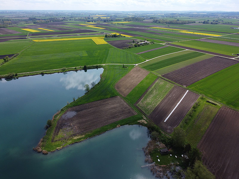 Luftaufnahme, Luftbild vom Ersinger See in Erbach-Ersingen