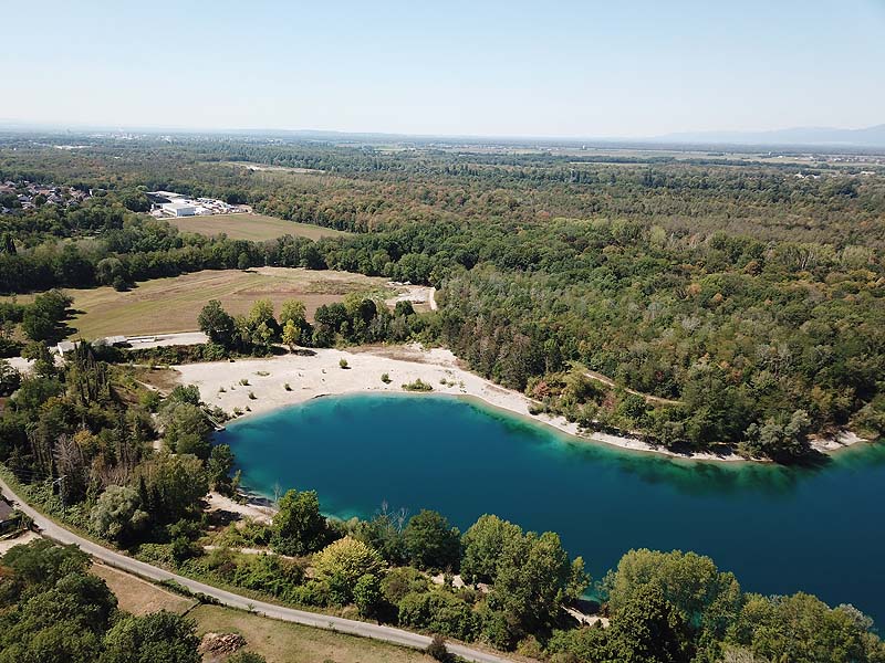 Luftaufnahme, Luftbild vom Baggersee Zienken