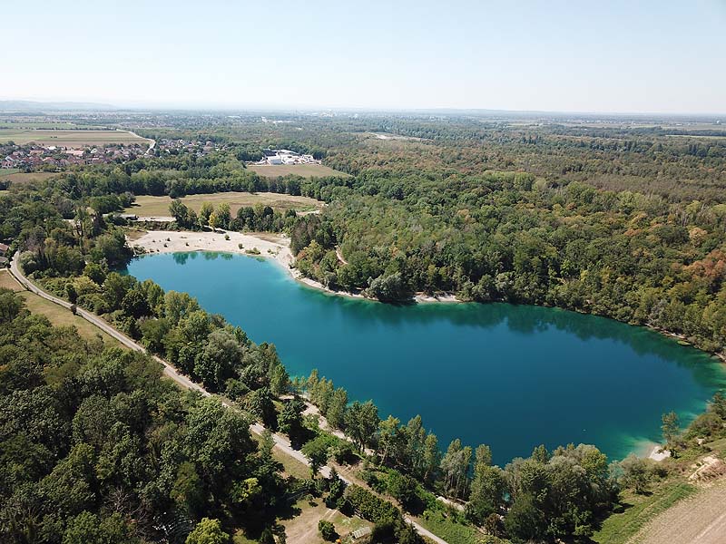 Luftaufnahme, Luftbild vom Baggersee Zienken