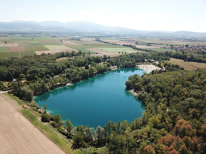 Luftaufnahme, Luftbild vom Baggersee Zienken