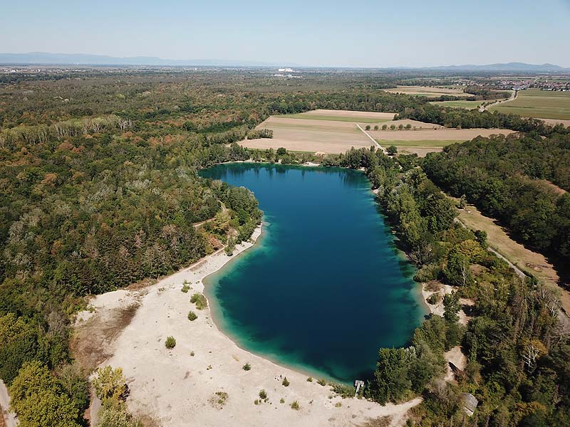 Luftaufnahme, Luftbild vom Baggersee Zienken