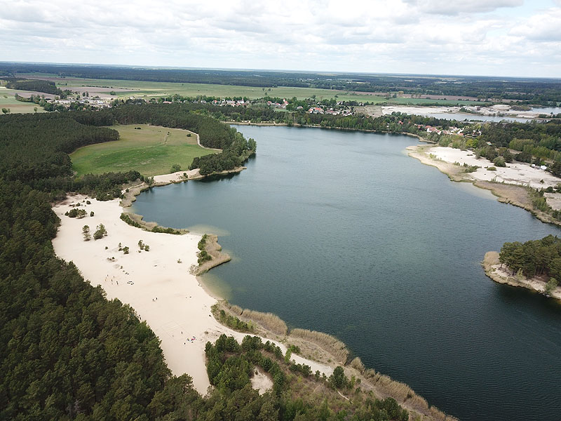 Luftaufnahme, Luftbild vom Bernsteinsee in Marienwerder