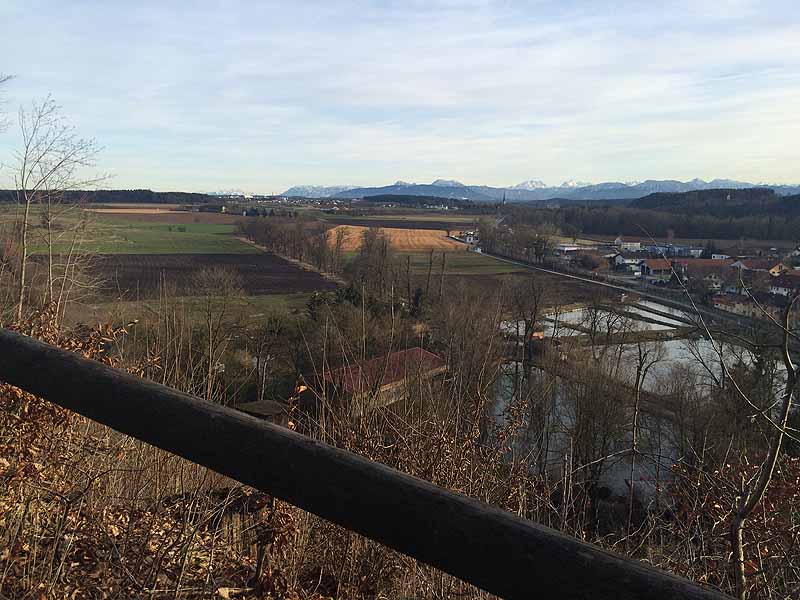 Gemütliche Wanderung zur Burg Stein in Altenmarkt an der Alz (Bayern)