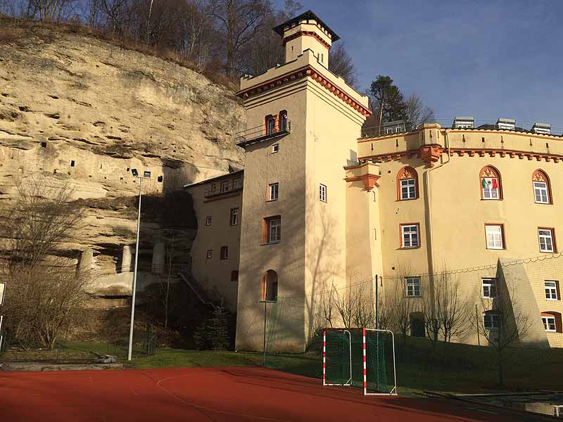 Gemütliche Wanderung zur Burg Stein in Altenmarkt an der Alz (Bayern)