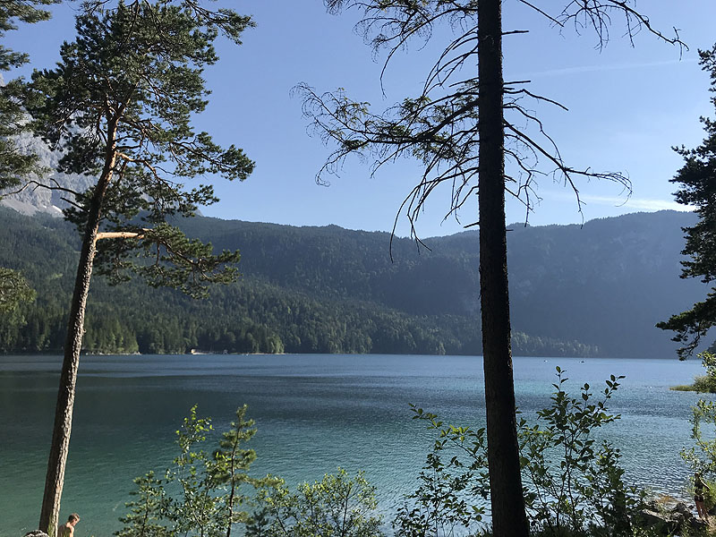 Der Eibsee in Garmisch Partenkirchen