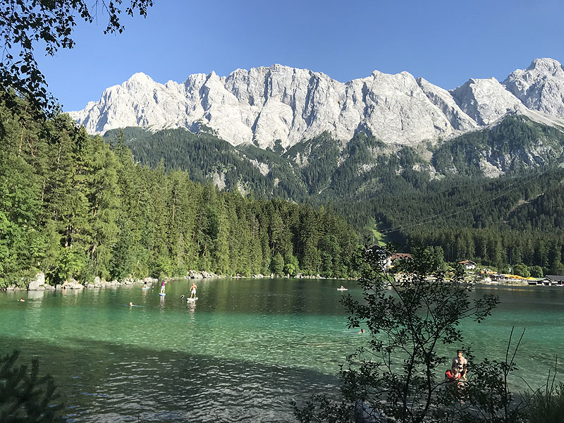 Der Eibsee in Garmisch Partenkirchen