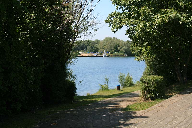 Der Elfrather See in Krefeld, Nordrhein-Westfalen