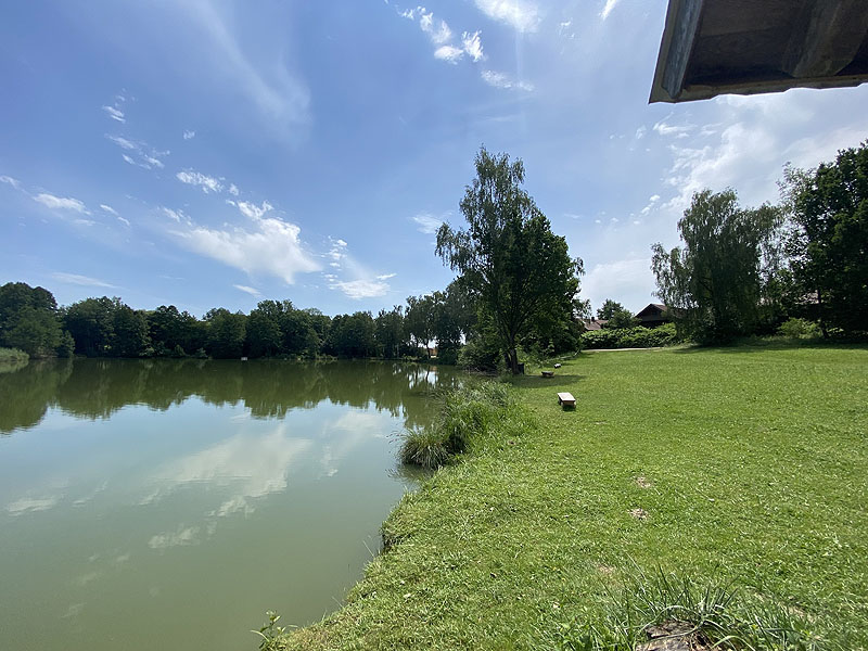 Der Badesee Erlensee in Taufkirchen (Vils)