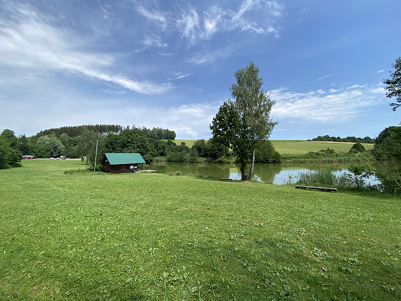 Der Badesee Erlensee in Taufkirchen (Vils)