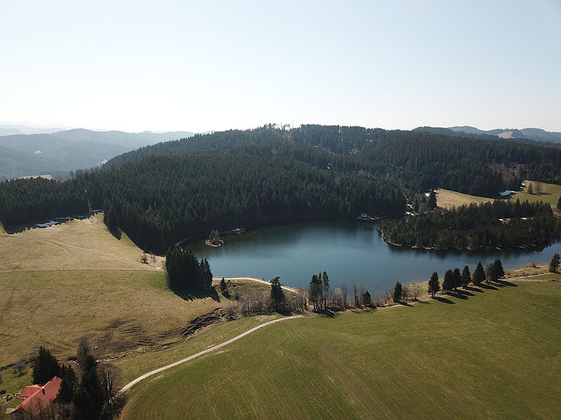 Luftaufnahme, Luftbild vom Eschacher Weiher in Kempten im Allgäu