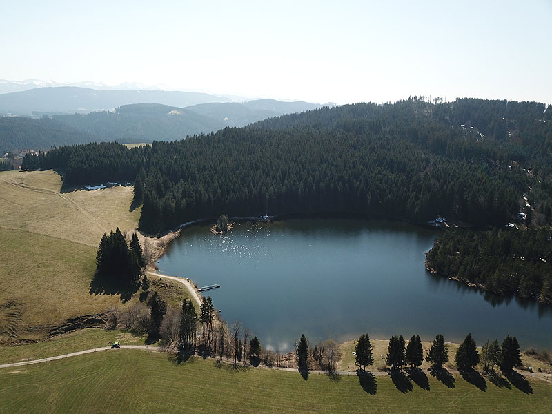 Luftaufnahme, Luftbild vom Eschacher Weiher in Kempten im Allgäu