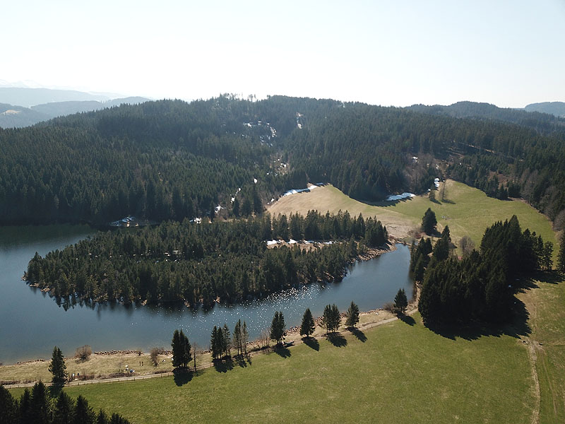 Luftaufnahme, Luftbild vom Eschacher Weiher in Kempten im Allgäu