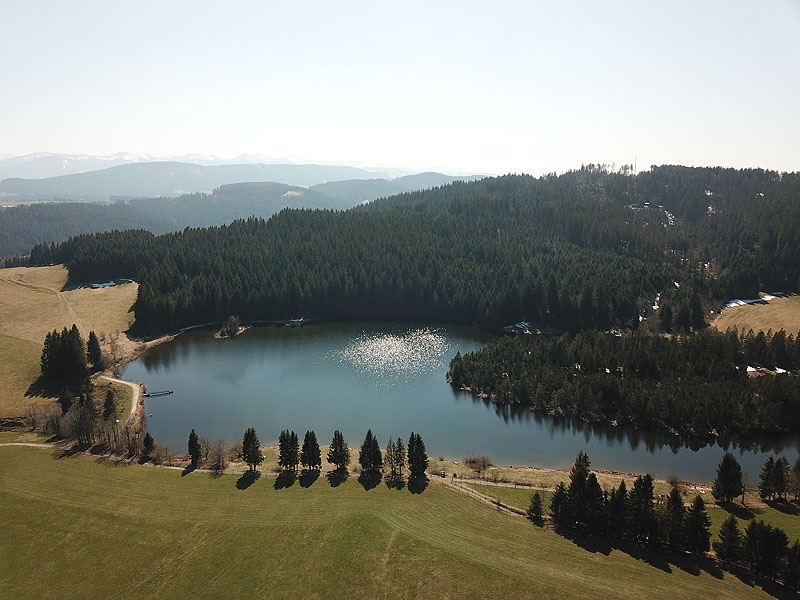 Luftaufnahme, Luftbild vom Eschacher Weiher in Kempten im Allgäu