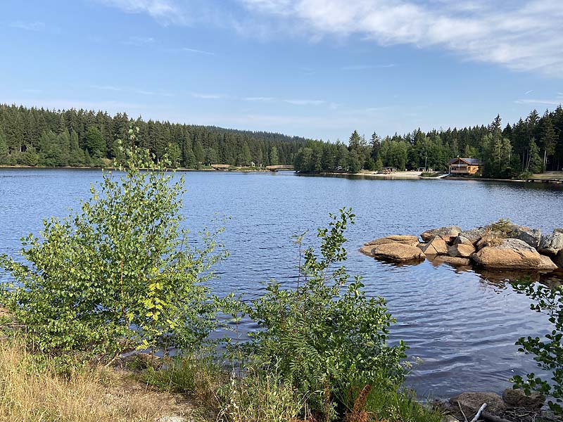 Der Badesee Fichtelsee in Fichtelberg