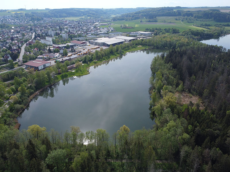 Luftaufnahme, Luftbild vom Freibad Ummendorf in Baden-Württemberg