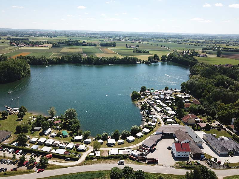 Luftaufnahme, Luftbild vom Friedenhainsee in Parkstetten bei Straubing