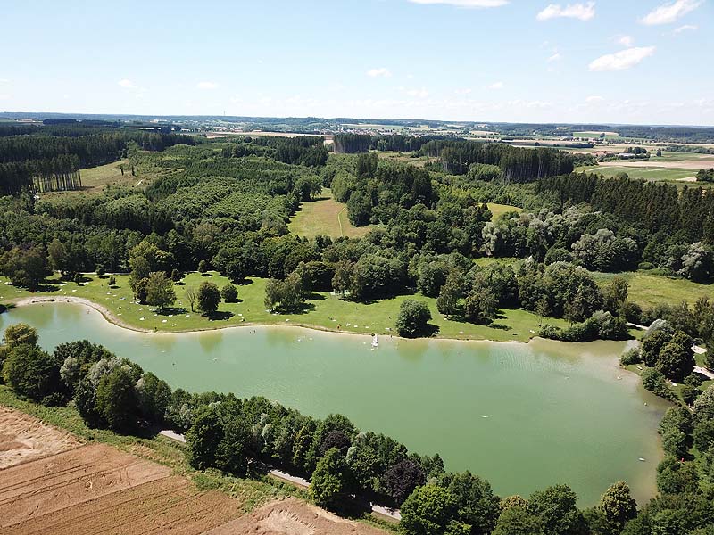 Luftaufnahme, Luftbild vom Germeringer See