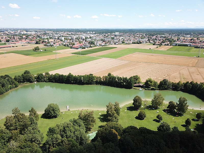 Luftaufnahme, Luftbild vom Germeringer See