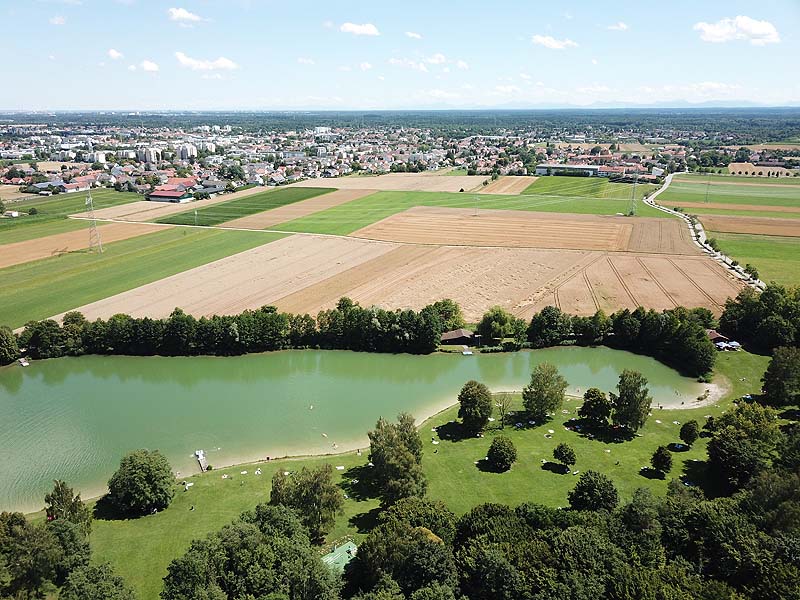 Luftaufnahme, Luftbild vom Germeringer See