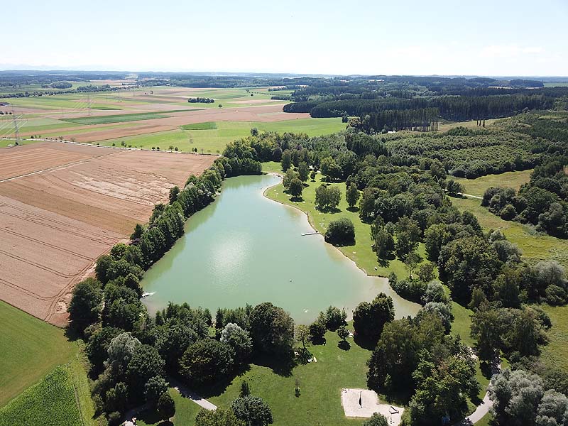 Luftaufnahme, Luftbild vom Germeringer See