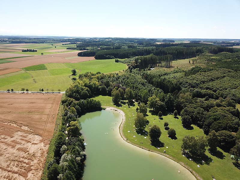 Luftaufnahme, Luftbild vom Germeringer See