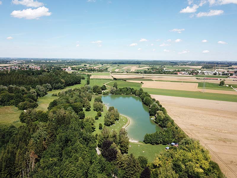 Luftaufnahme, Luftbild vom Germeringer See