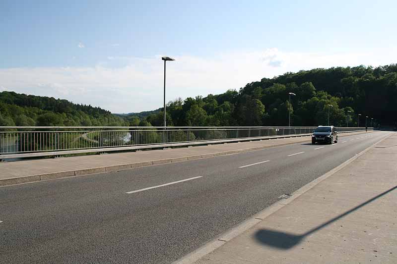 Grünwalder Brücke (München - Isar, Bayern)