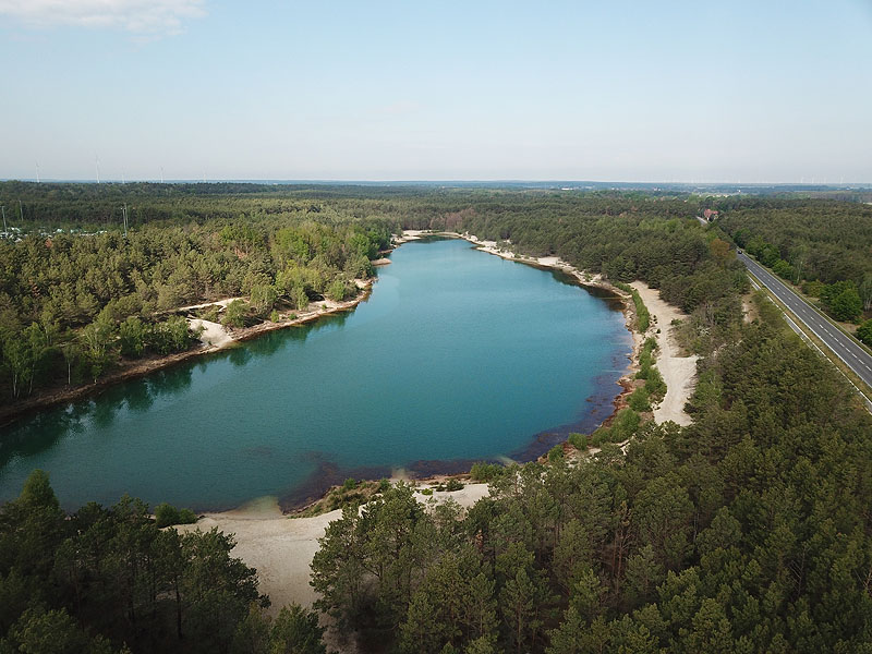 Luftaufnahme, Luftbild vom Hennersdorfer See in Finsterwalde