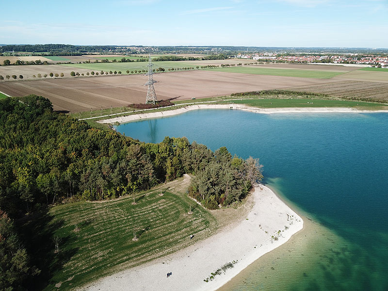 Luftaufnahme, Luftbild vom Hollerner See in Eching aus dem Jahr 2019