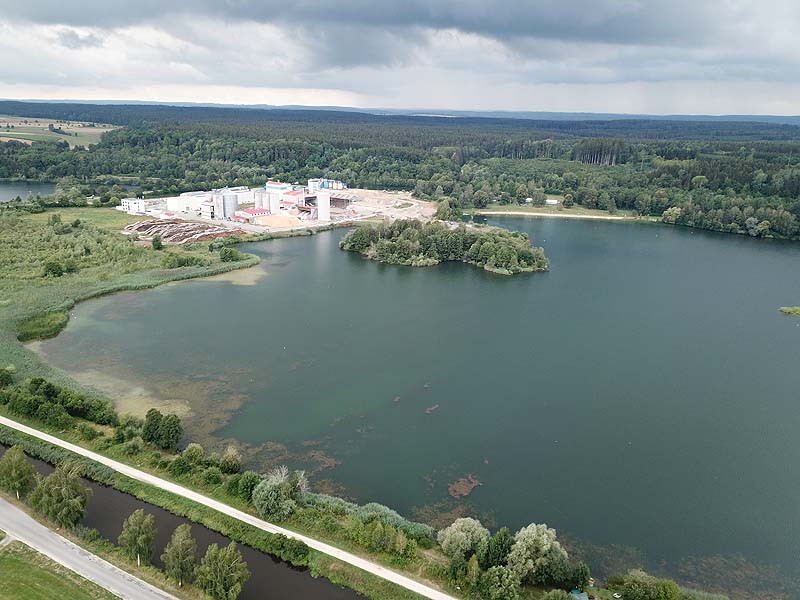 Luftaufnahme, Luftbild vom Baggersee in Krauchenwies