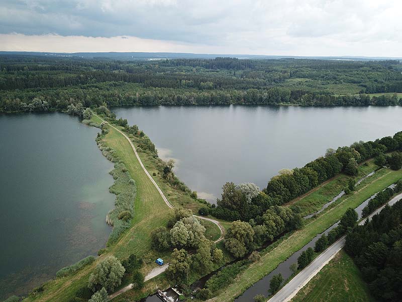 Luftaufnahme, Luftbild vom Baggersee in Krauchenwies