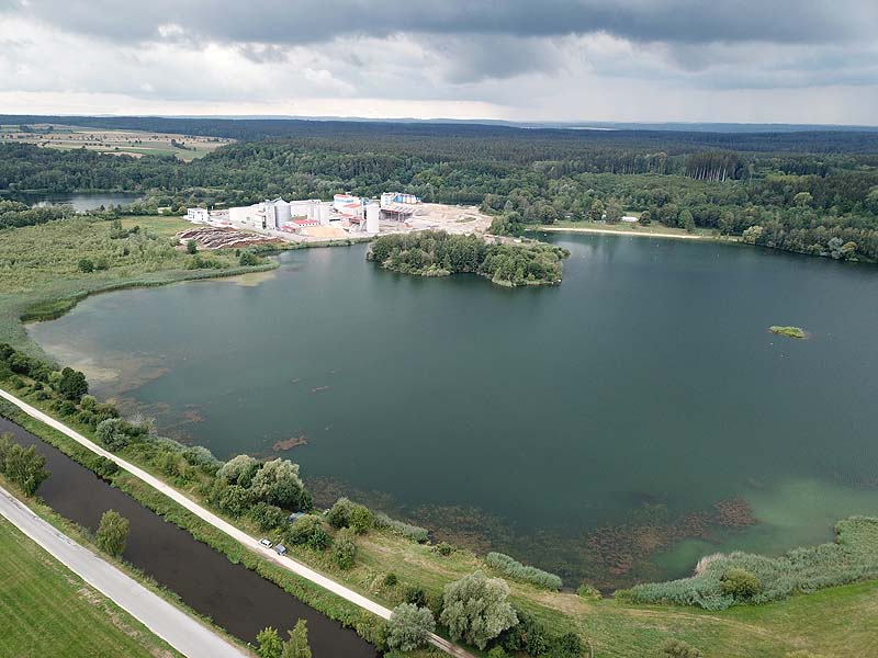 Luftaufnahme, Luftbild vom Baggersee in Krauchenwies