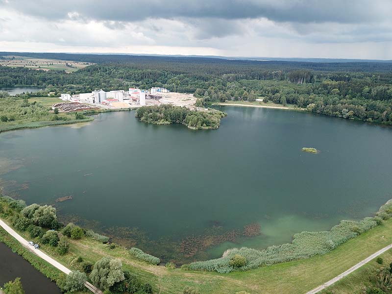 Luftaufnahme, Luftbild vom Baggersee in Krauchenwies