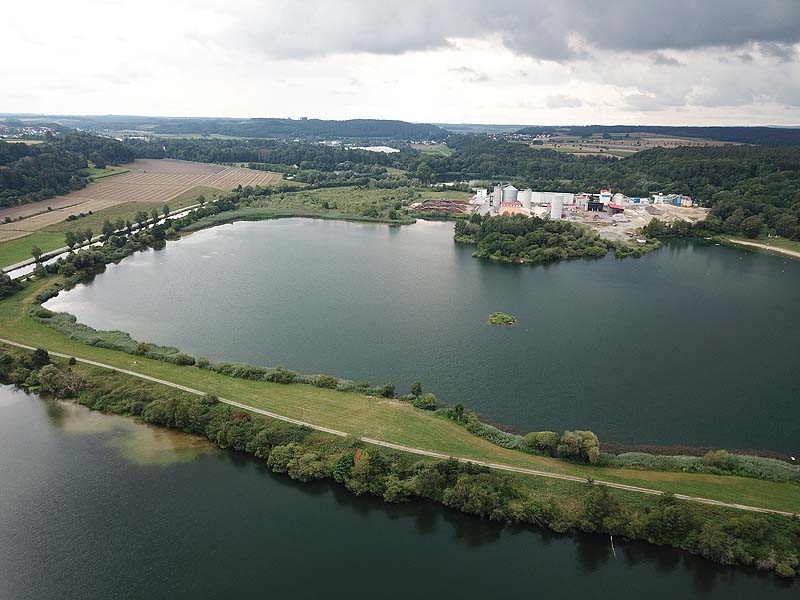 Luftaufnahme, Luftbild vom Baggersee in Krauchenwies