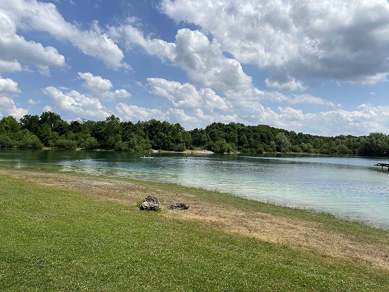 Der Badesee Mammendorfer See in Mammendorf