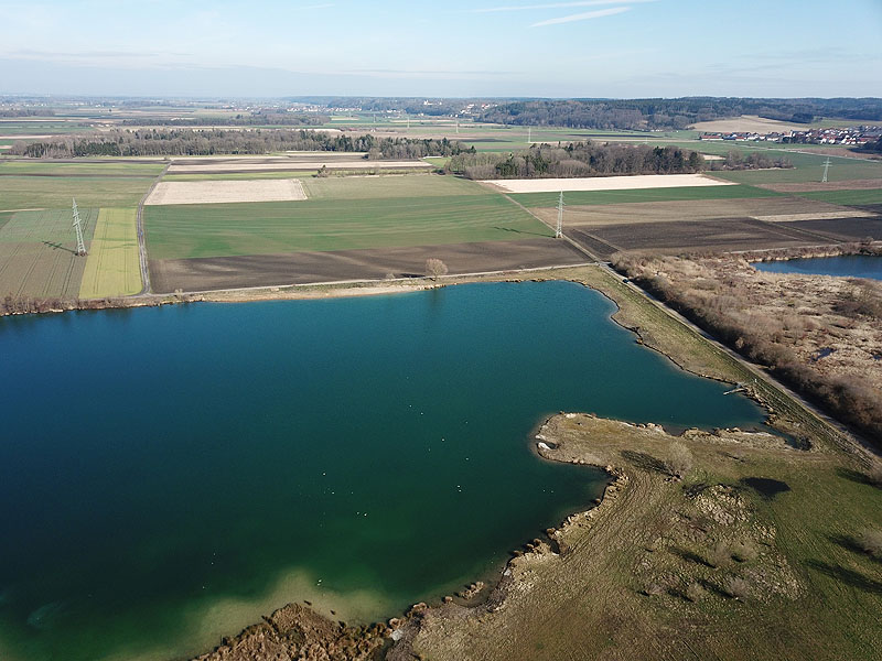 Luftaufnahme, Luftbild vom Baggersee in Mühlhausen