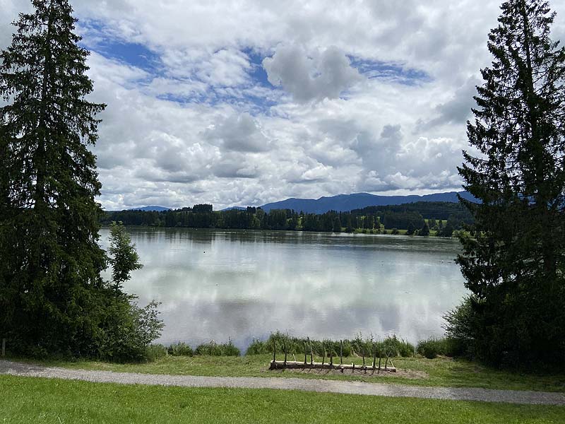 Der Badesee Oberer Lechsee in Lechbruck am See