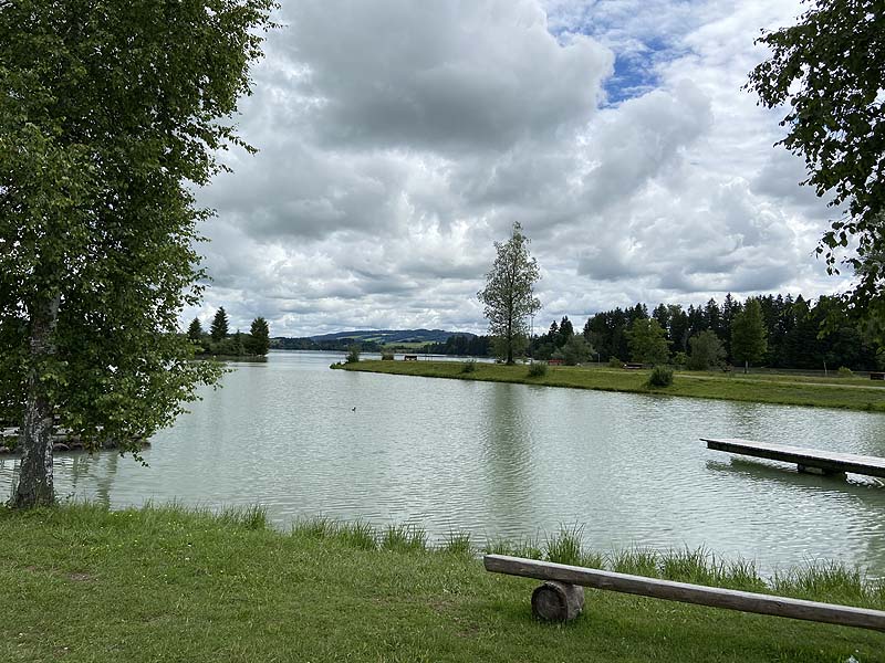 Der Badesee Oberer Lechsee in Lechbruck am See