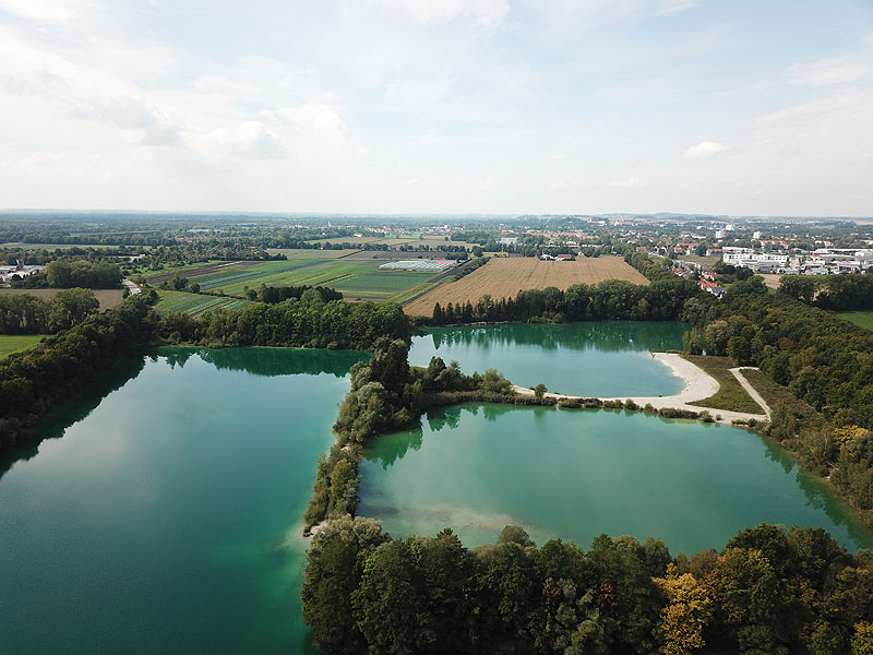 Luftaufnahme, Luftbild vom Baggersee in Obergrashof