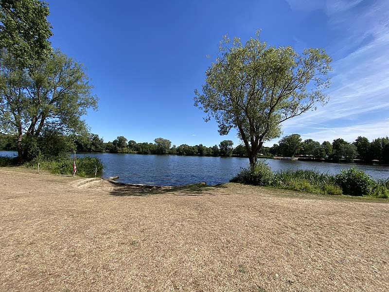 Der Baggersee Oberwallenstadt, Ortswiesensee in Lichtenfels