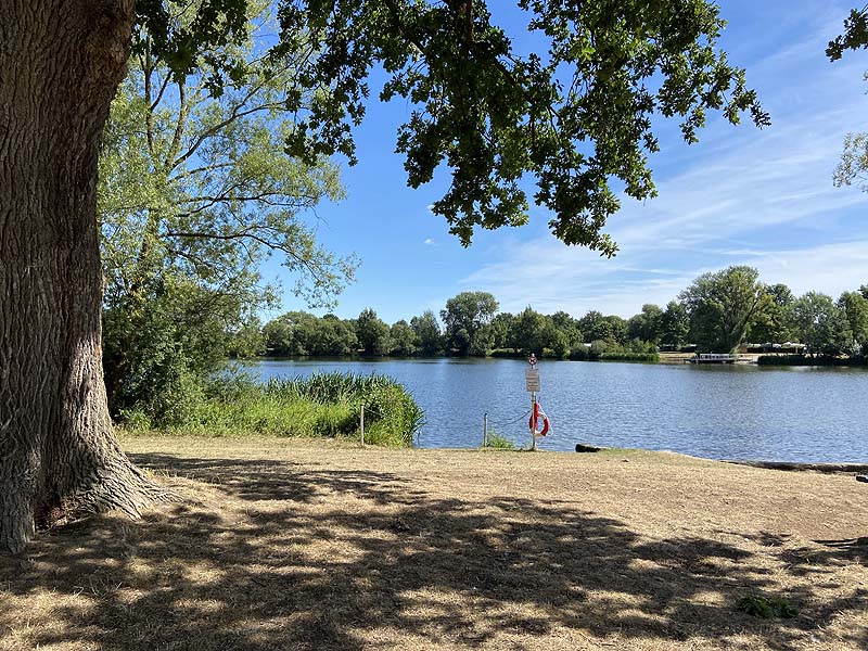 Der Baggersee Oberwallenstadt, Ortswiesensee in Lichtenfels