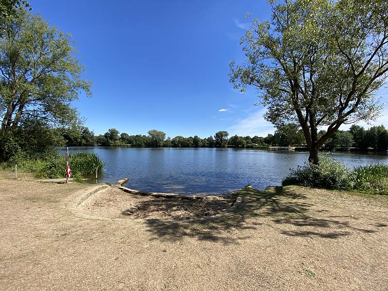 Der Baggersee Oberwallenstadt, Ortswiesensee in Lichtenfels